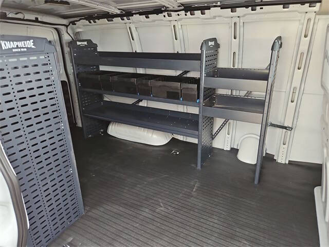 2024 GMC Savana 2500