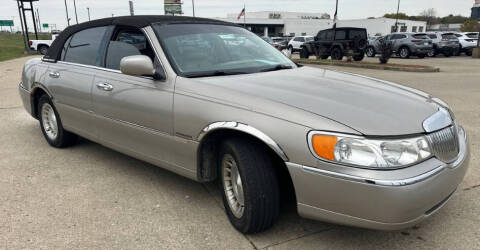 1999 Lincoln Town Car