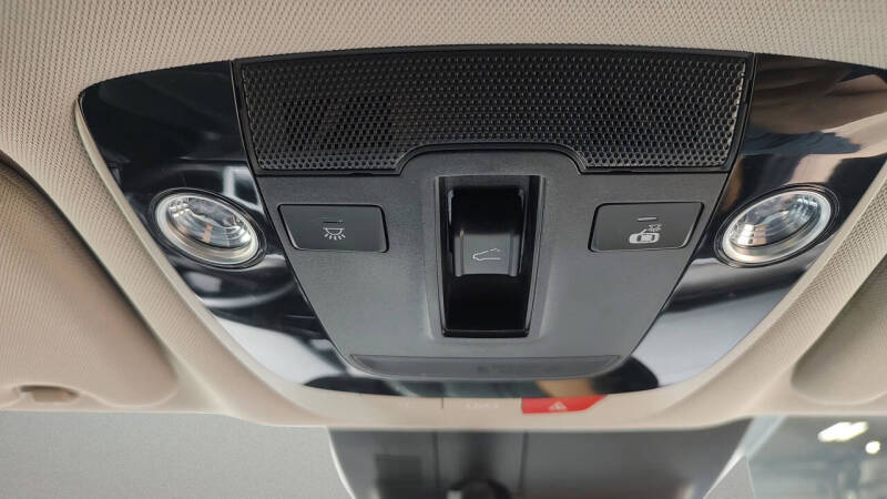 2023 Kia K5 EX