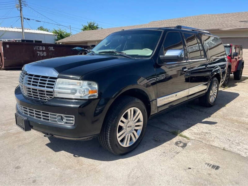 2011 Lincoln Navigator L