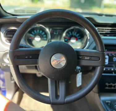 2012 Ford Mustang V6 Premium