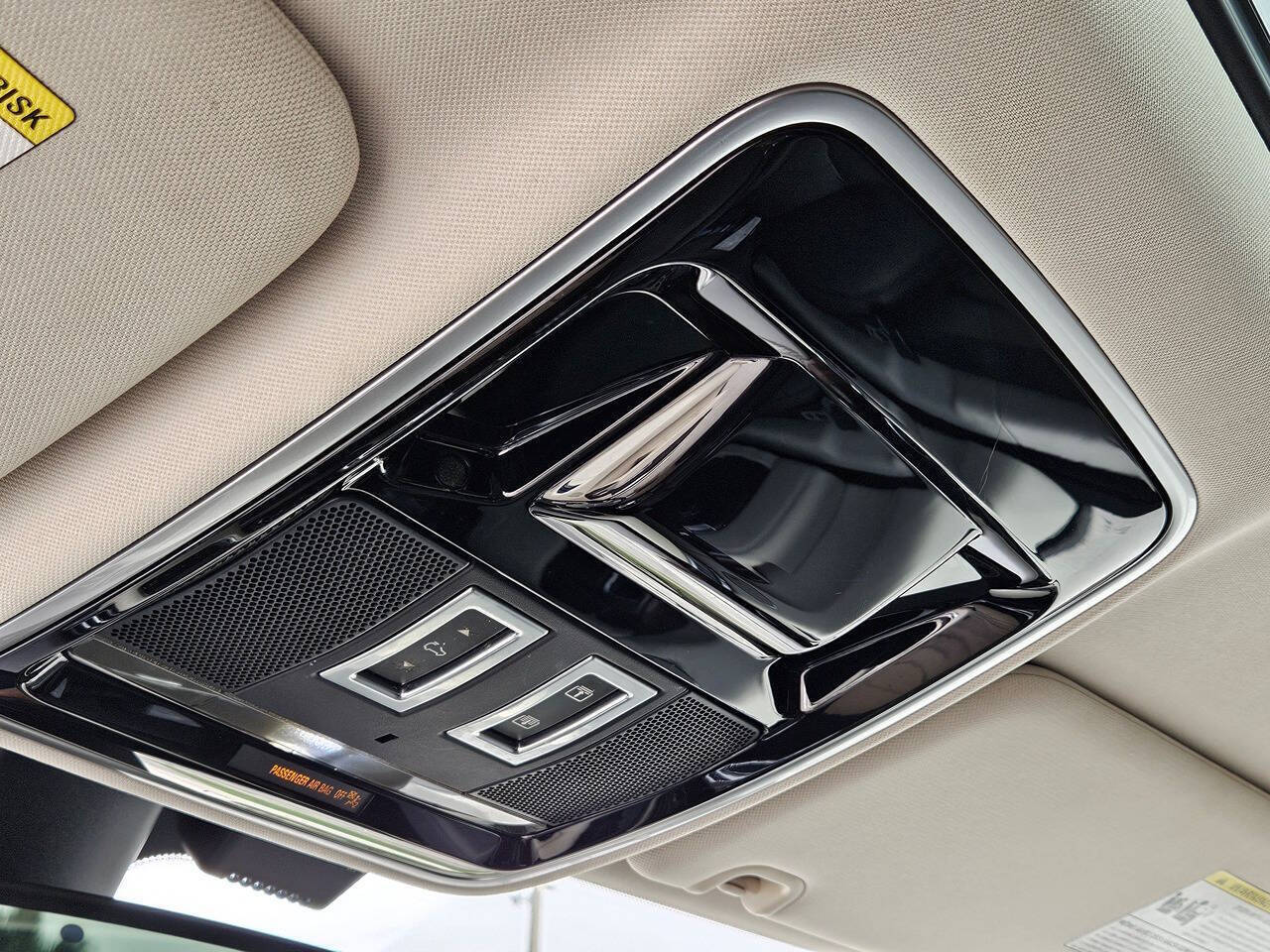 2014 Land Rover Range Rover 37