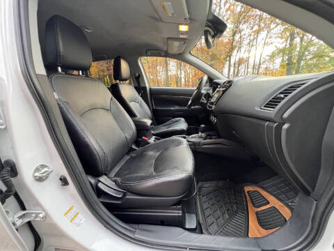 2016 Mitsubishi Outlander Sport 2.4 SE