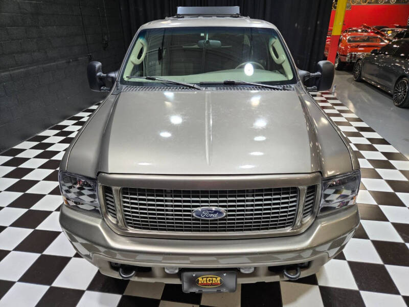 2004 Ford Excursion Limited