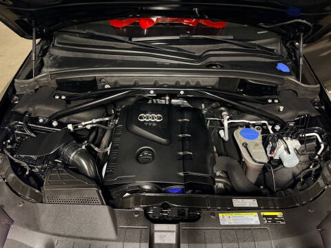 2016 Audi Q5 2.0T quattro Premium Plus