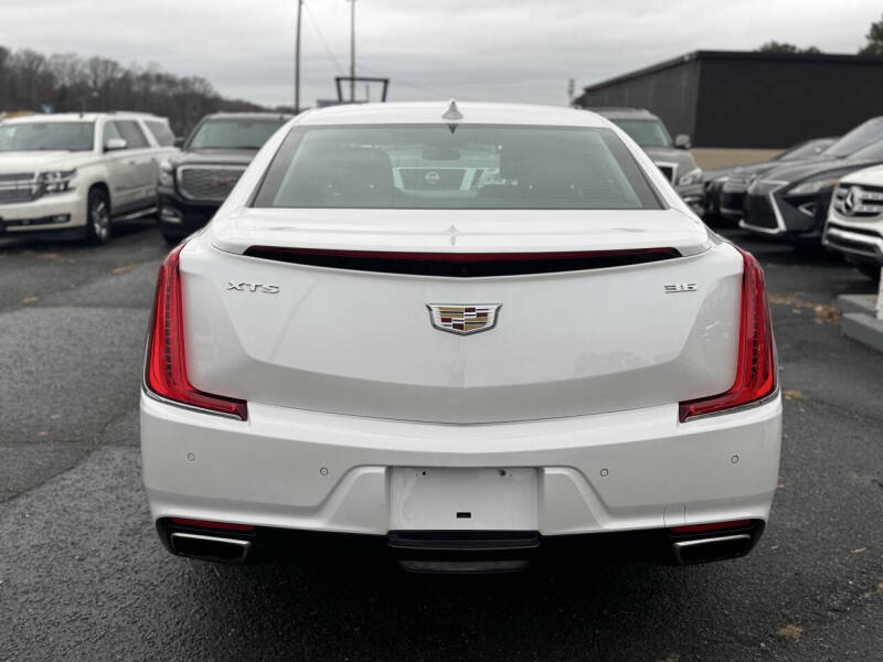 2018 Cadillac XTS Luxury