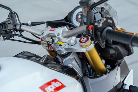2015 Aprilia Tuono V4