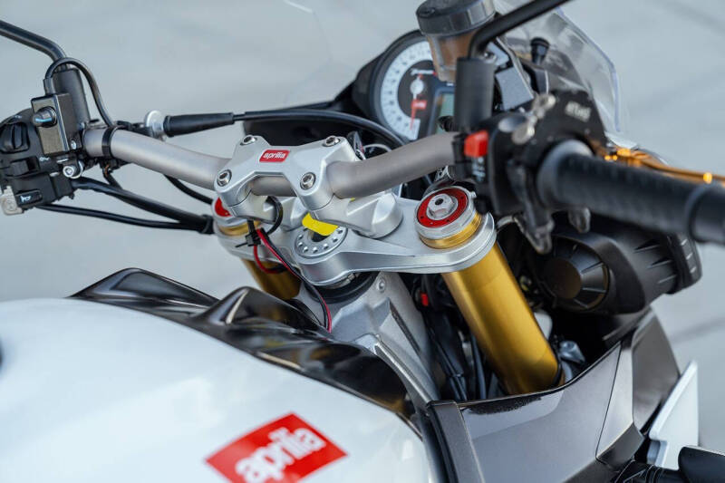 2015 Aprilia Tuono V4
