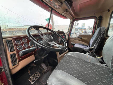 2006 Mack CT700