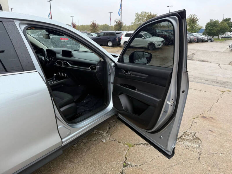 2019 Mazda CX-5 Sport