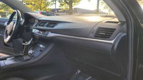 2011 Lexus CT 200h Premium