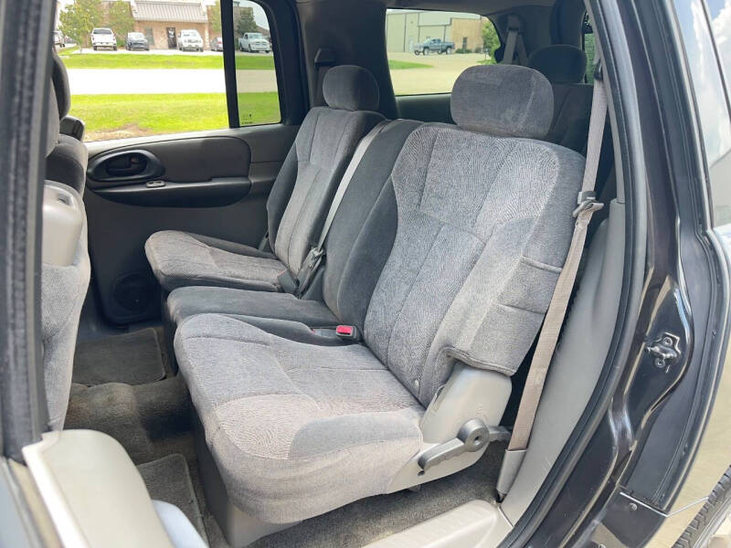 2004 Chevrolet TrailBlazer EXT LT