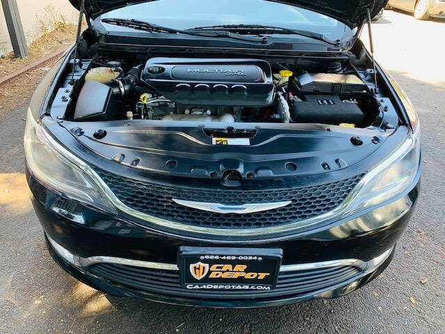 2016 Chrysler 200 Limited