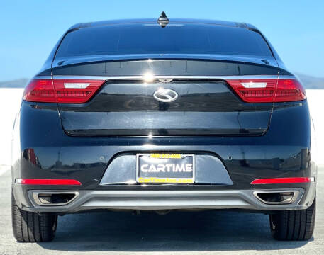 2018 Kia Cadenza Technology