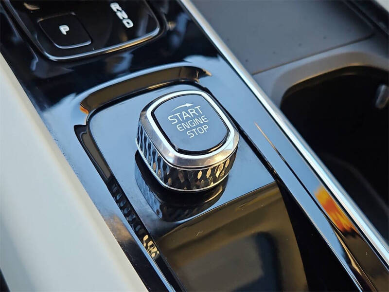 2022 Volvo S60 B5 Momentum