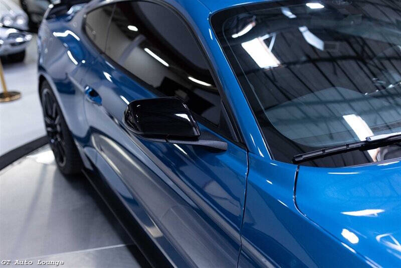 2020 Ford Mustang 27