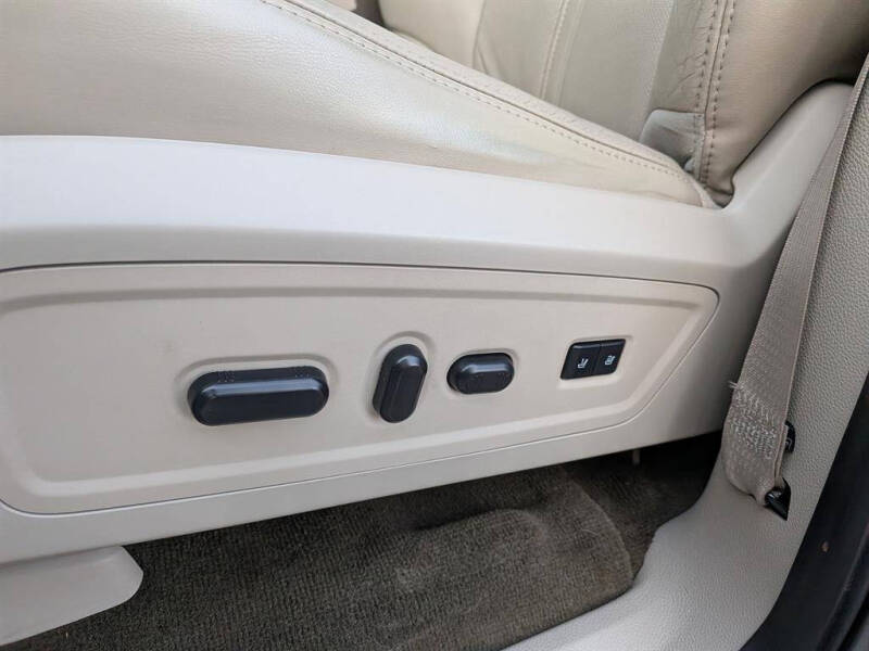 2016 Lincoln Navigator Select