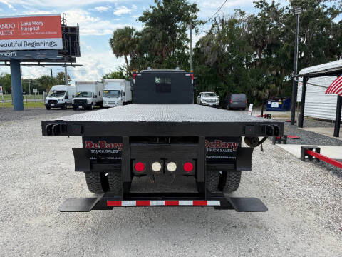 2015 Freightliner M2 112