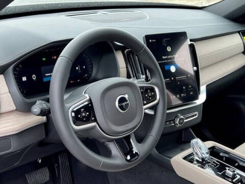 2026 Volvo XC90 B6 Plus 7P