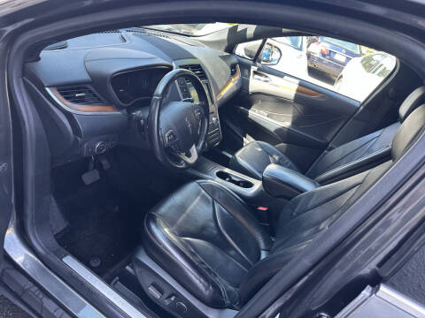 2017 Lincoln MKC Reserve