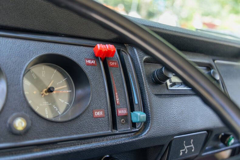 1975 Volkswagen Type 2