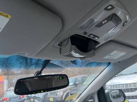 2013 Toyota Sienna LE 7-Passenger