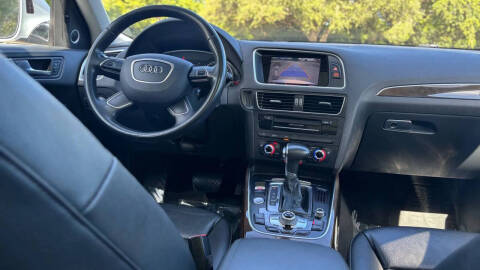 2016 Audi Q5 2.0T quattro Premium Plus