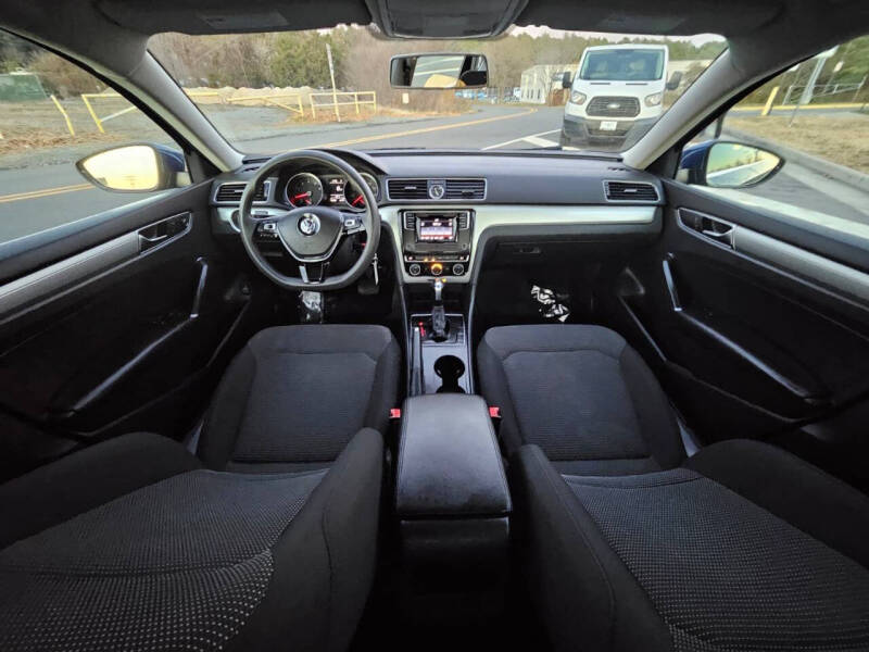 2017 Volkswagen Passat 1.8T S