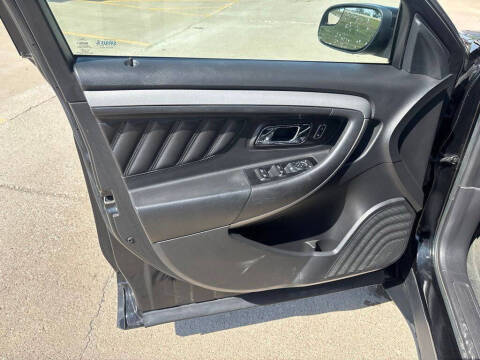 2014 Ford Taurus SEL