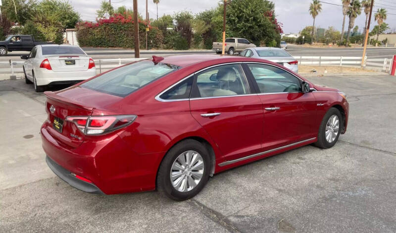 2016 Hyundai Sonata Hybrid Base photo 4