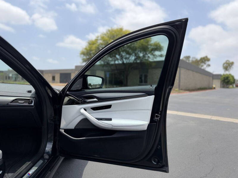 2019 BMW M5