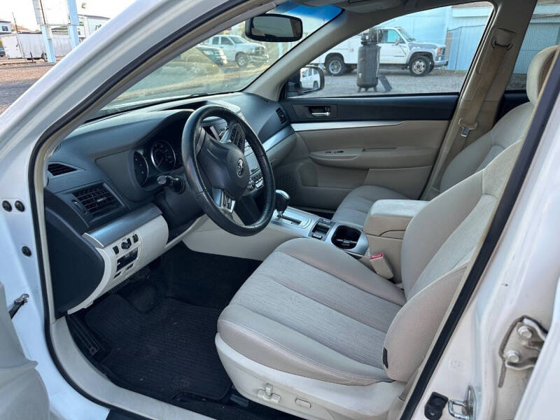 2014 Subaru Outback 2.5i Premium