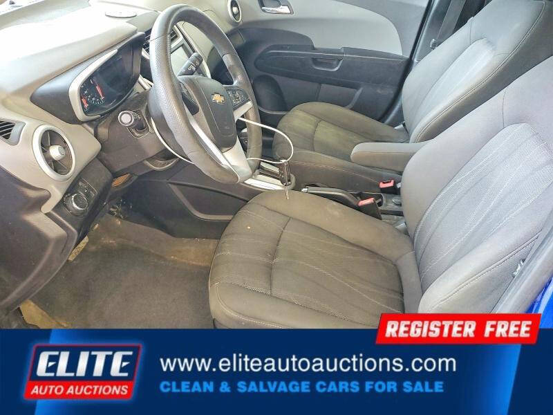 2017 Chevrolet Sonic LT Auto