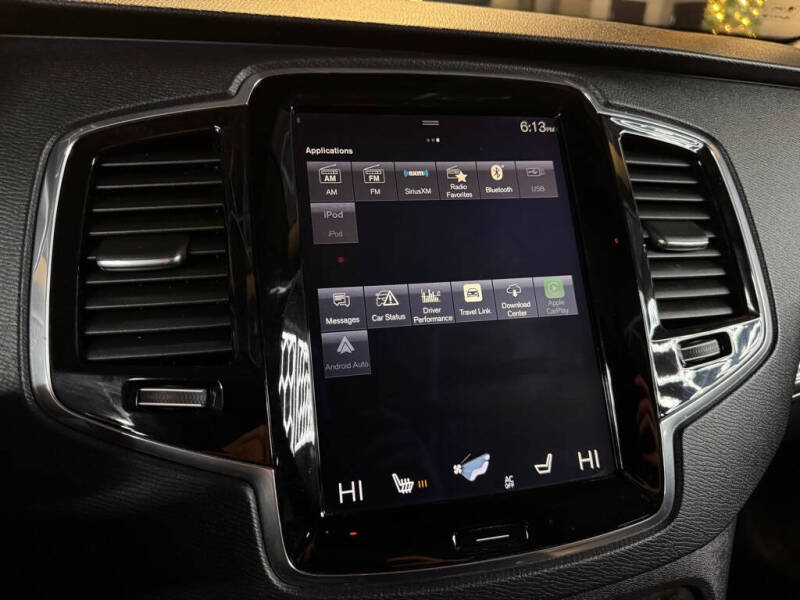 2018 Volvo XC90 T6 Momentum