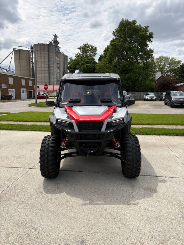 2025 Polaris General XP 1000