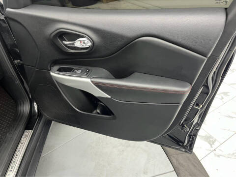 2018 Jeep Cherokee Trailhawk