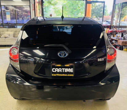2014 Toyota Prius c Three