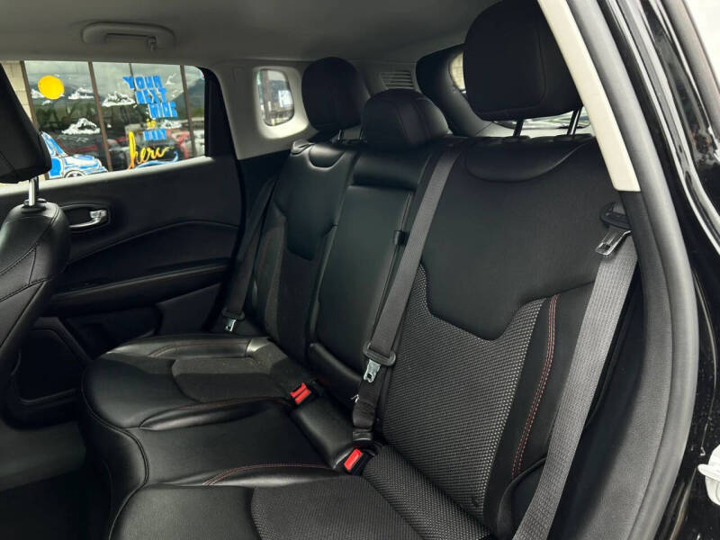 2021 Jeep Compass Trailhawk