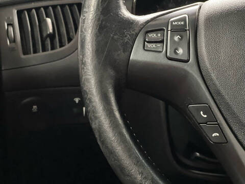 2011 Hyundai Genesis Coupe 3.8L R-Spec