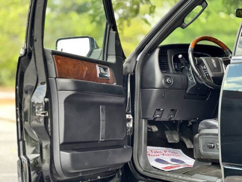 2017 Lincoln Navigator L Select