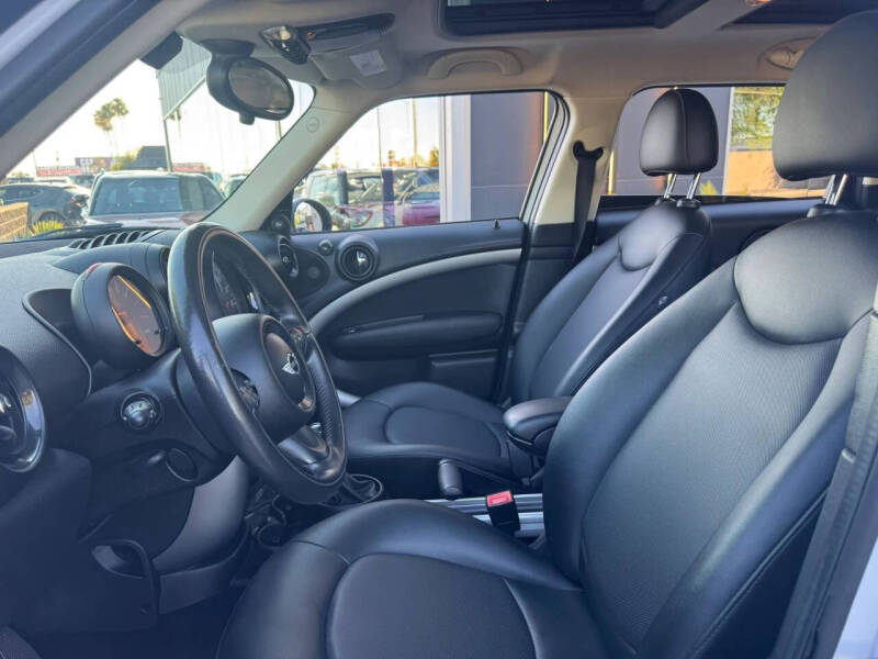 2016 MINI Countryman Cooper