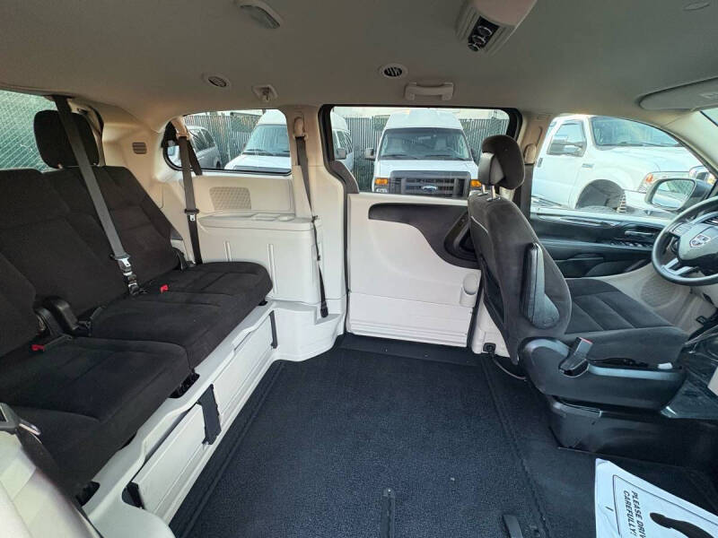 2014 Dodge Grand Caravan SXT