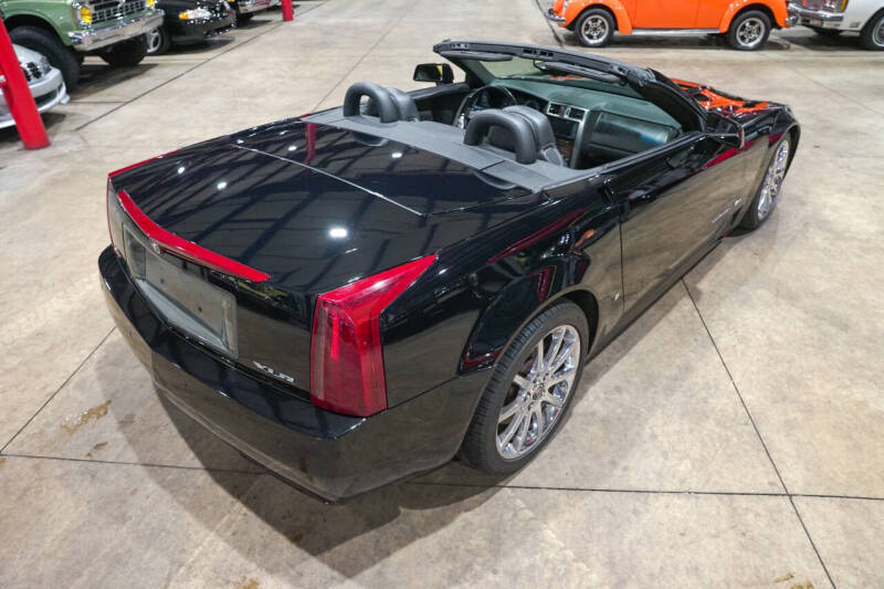2008 Cadillac XLR-V