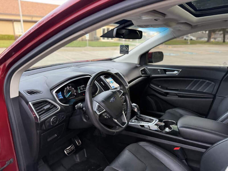 2016 Ford Edge Sport