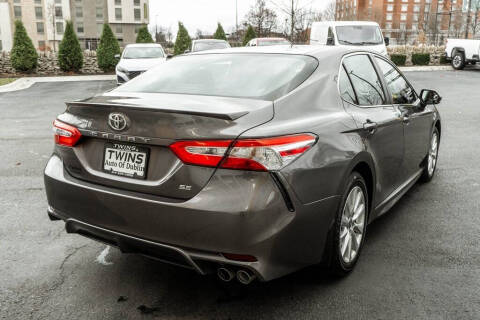 2020 Toyota Camry SE Nightshade