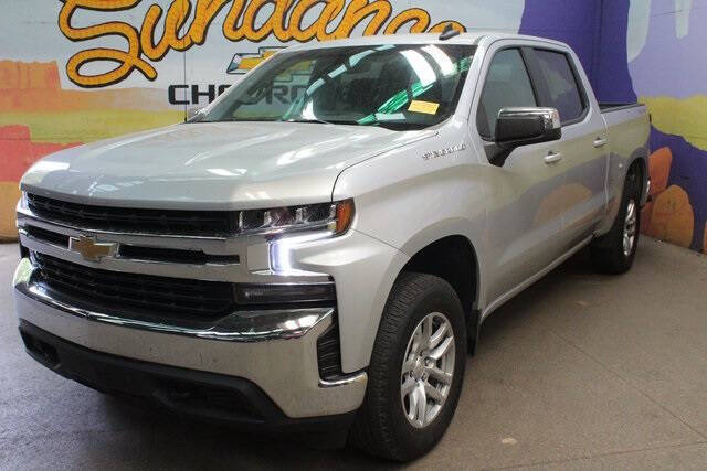 Used 2021 Chevrolet Silverado 1500 LT with VIN 1GCPYJEK3MZ444353 for sale in Grand Ledge, MI