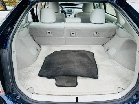 2012 Toyota Prius Three