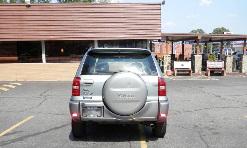 2005 Toyota RAV4
