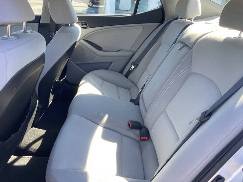 2012 Kia Optima LX