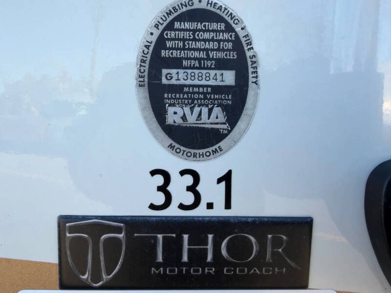 2012 Freightliner XCS Chassis